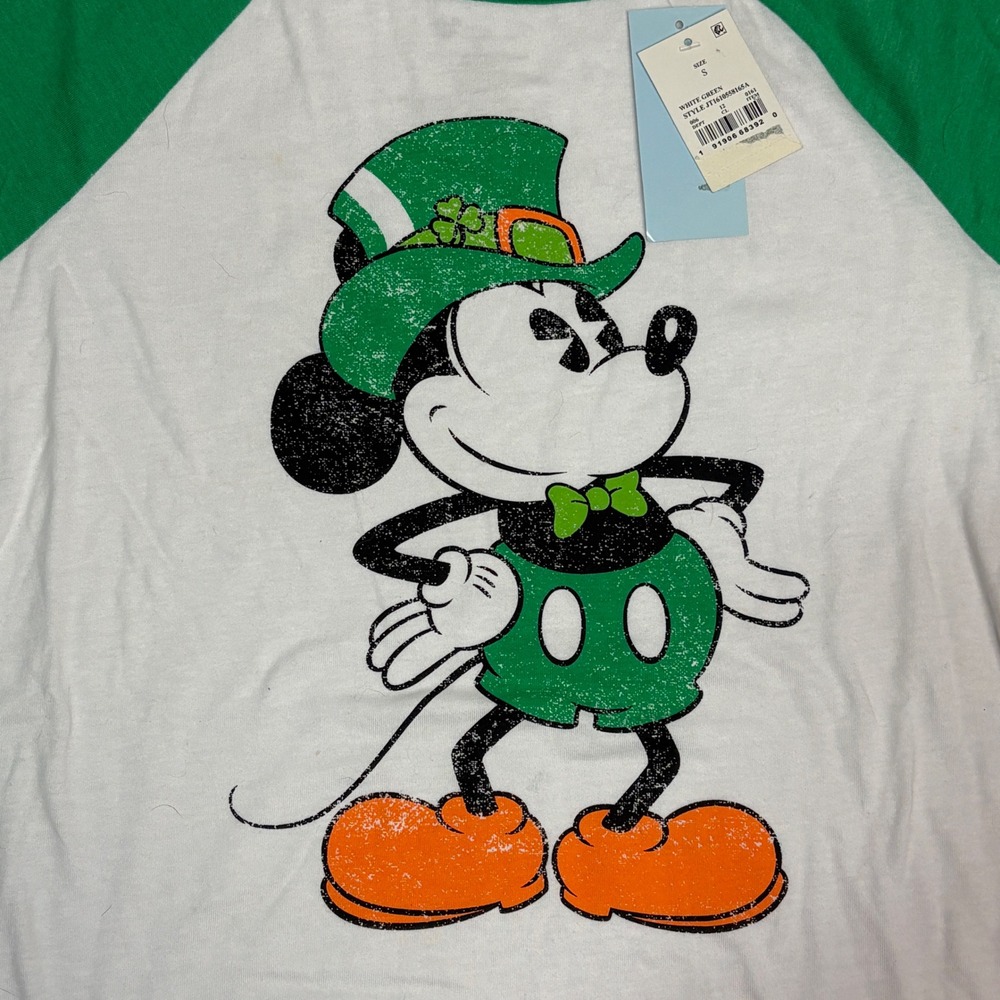 NWT Disney Mickey Mouse St Patricks Day Raglan Shirt Green White Small - Picture 2 of 6